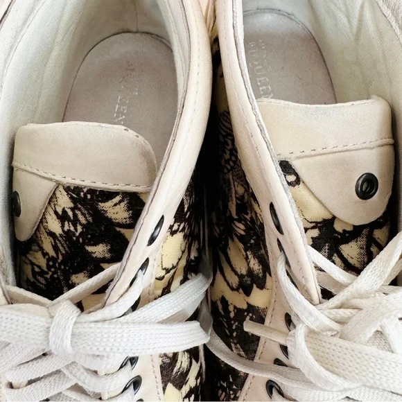 Alexander McQueen x Puma RARE sneakers women’s size 9 EUC